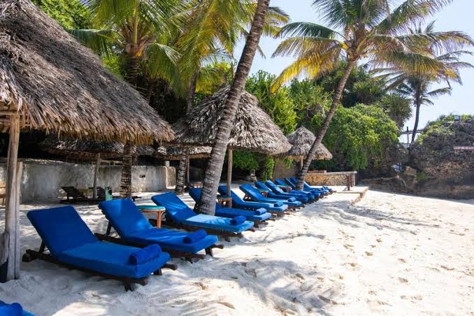 LEOPARD BEACH  RESORT & SPA