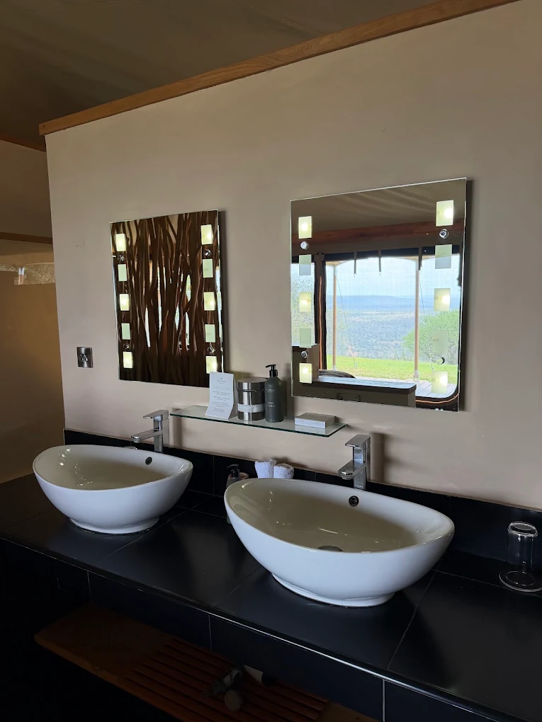 ELEWANA LOISABA TENTED CAMP