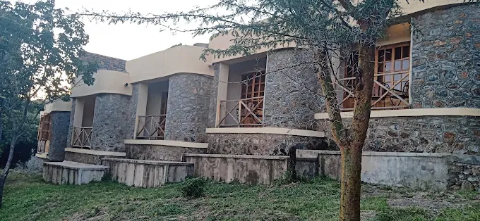 SEASONS MARA SUN LODGE