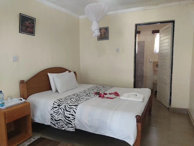 ELSAMERE LODGE