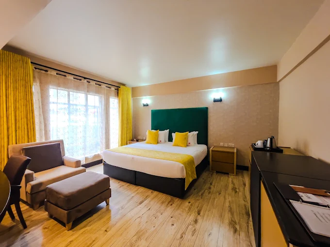 WEST WOOD HOTEL