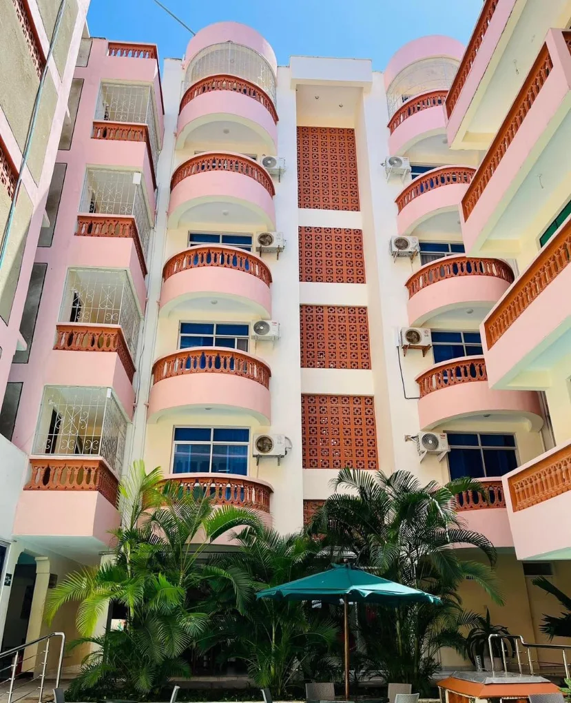 MERRYVILLA HOTEL &  APARTMENTS
