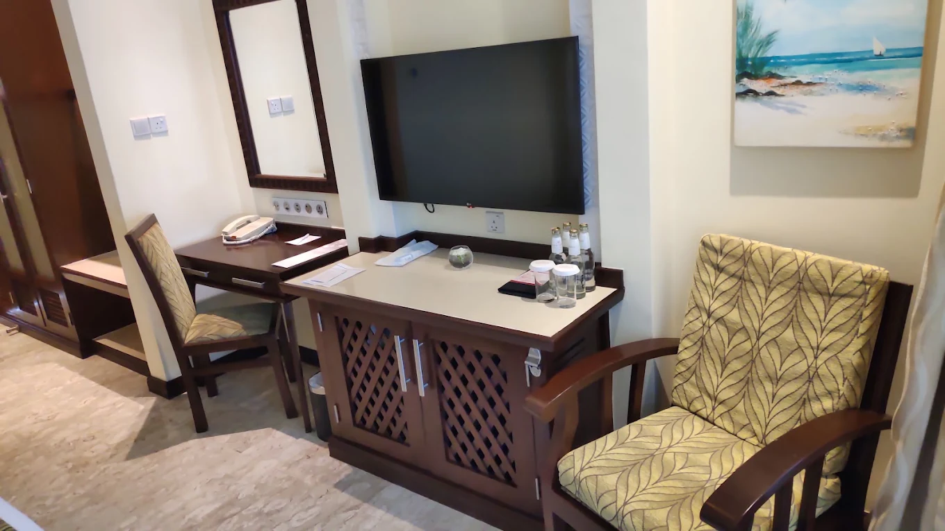 SAROVA WHITESANDS BEACH RESORT & SPA